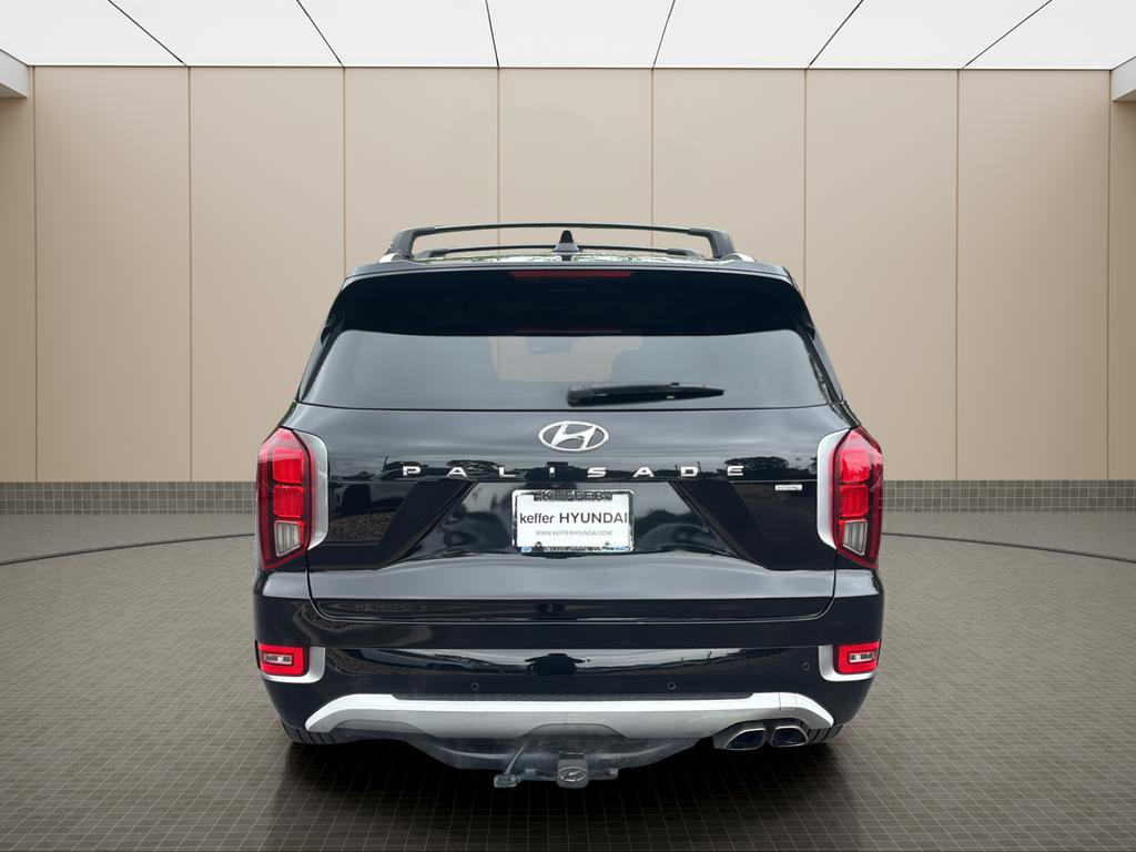 Used 2022 Hyundai Palisade Limited w/ Winter Package AWD/4WD image 4