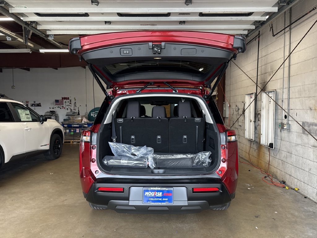 New 2026 Nissan Pathfinder SV AWD/4WD image 19