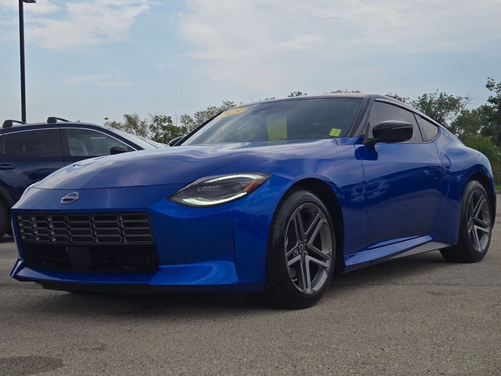 Used 2024 Nissan Z Sport w/ Floor Mat Package RWD image 4