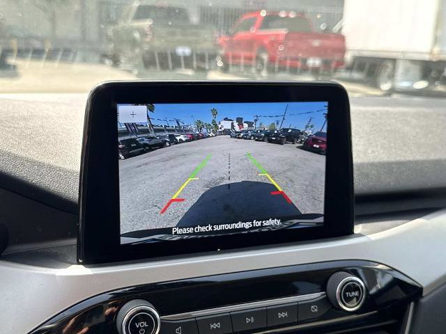 Certified 2022 Ford Escape SE image 25