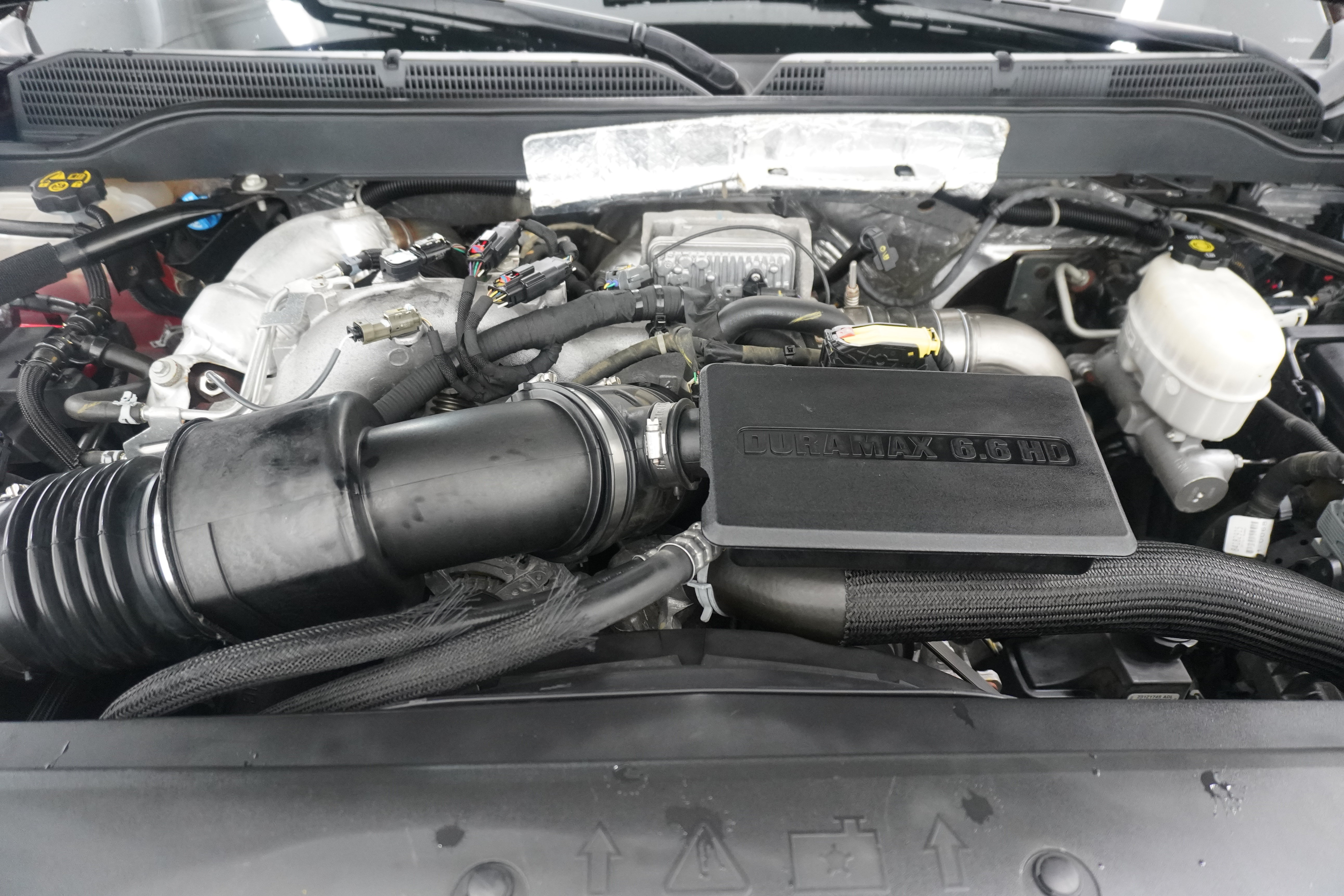 Used 2018 Chevrolet Silverado 3500 High Country w/ Duramax Plus Package AWD/4WD image 34