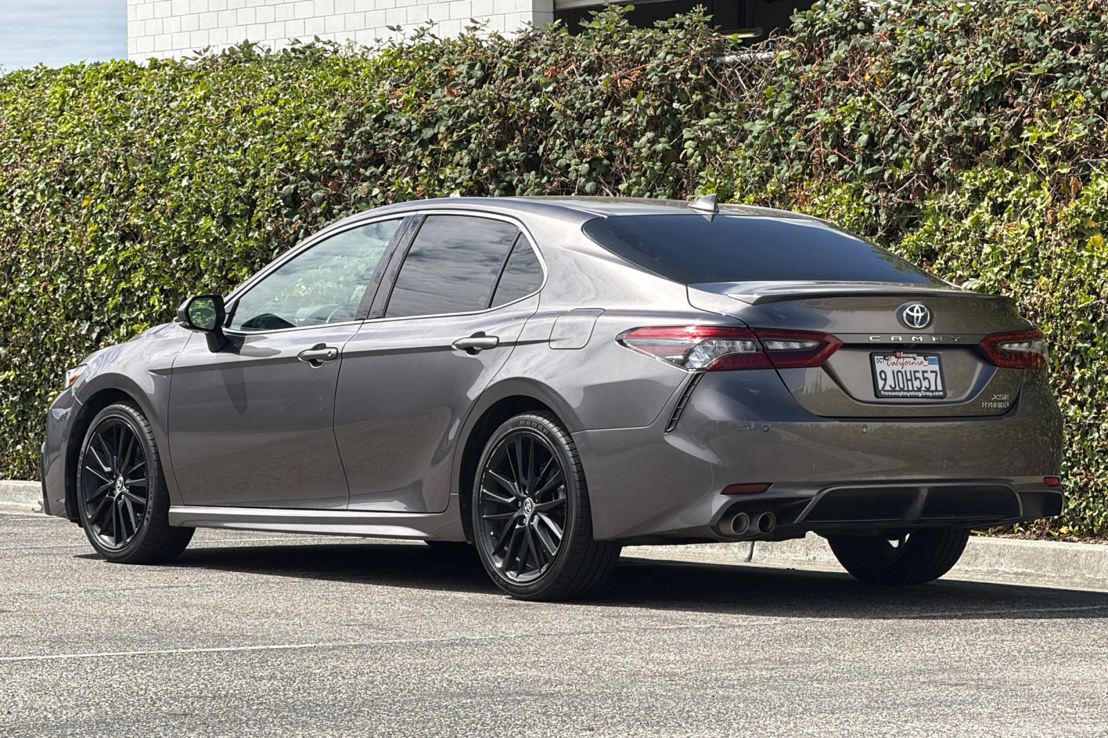 Used 2024 Toyota Camry XSE w/ Navigation Package FWD image 6