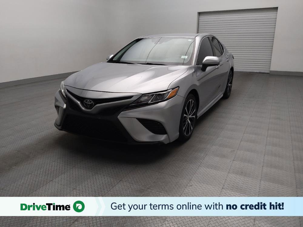 Used 2019 Toyota Camry SE image 1