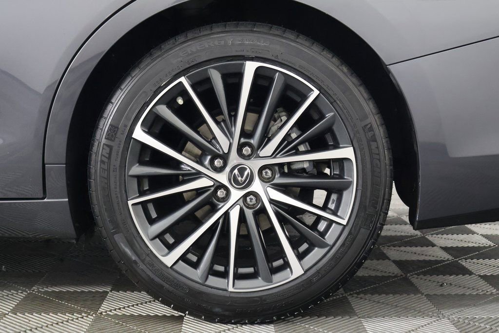 Certified 2023 Lexus ES 350 w/ Premium Package image 16