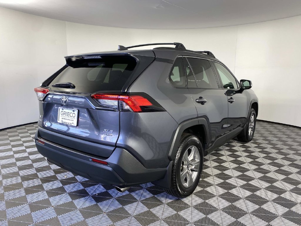 Used 2025 Toyota RAV4 XLE w/ Convenience Package AWD/4WD image 9