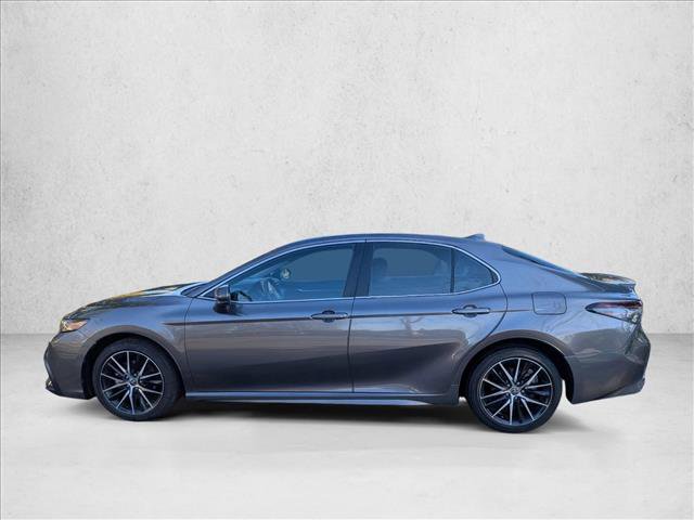 Used 2021 Toyota Camry SE image 9