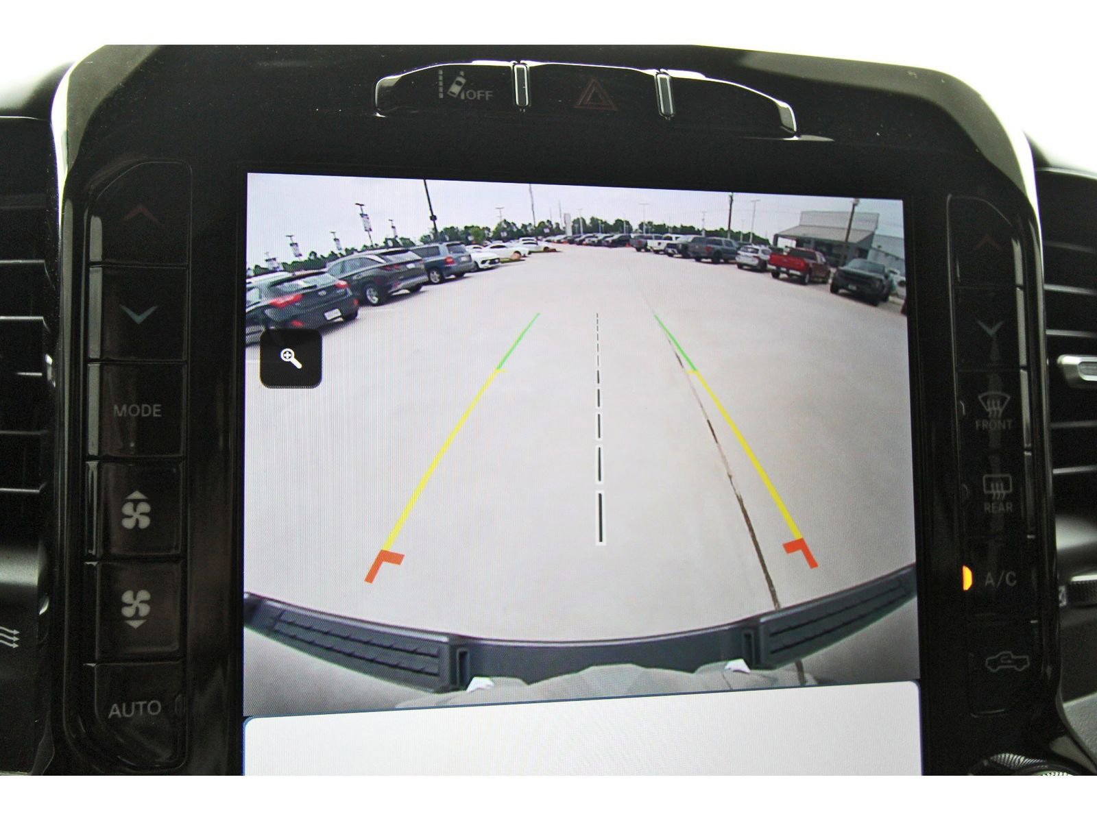 Used 2023 RAM 1500 Lone Star AWD/4WD image 25