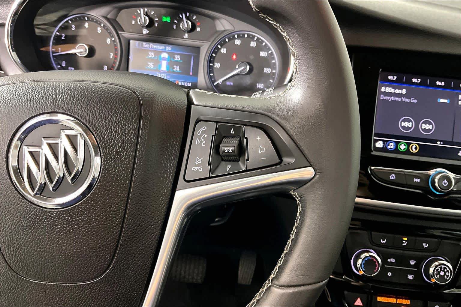 Certified 2022 Buick Encore Preferred AWD/4WD image 21