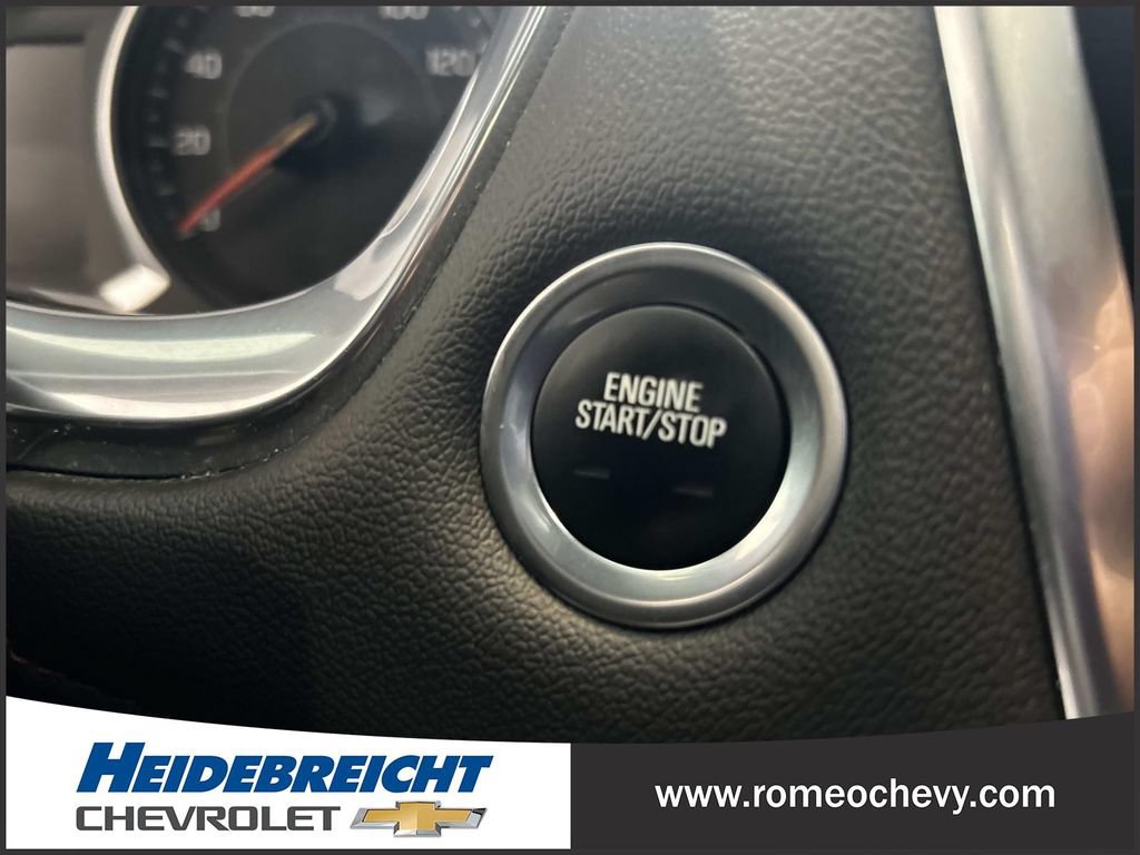Certified 2022 Chevrolet Traverse RS w/ LPO, Floor Liner Package FWD image 28