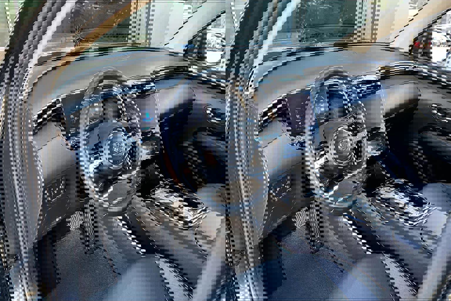 Used 2023 Hyundai Tucson Limited FWD image 17