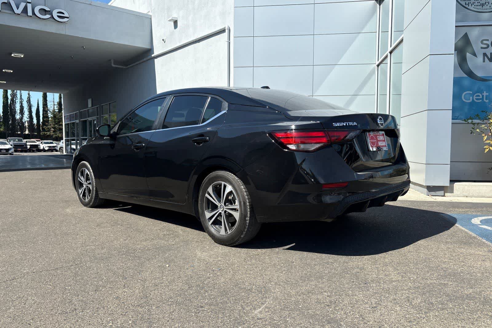 Used 2023 Nissan Sentra SV FWD image 7