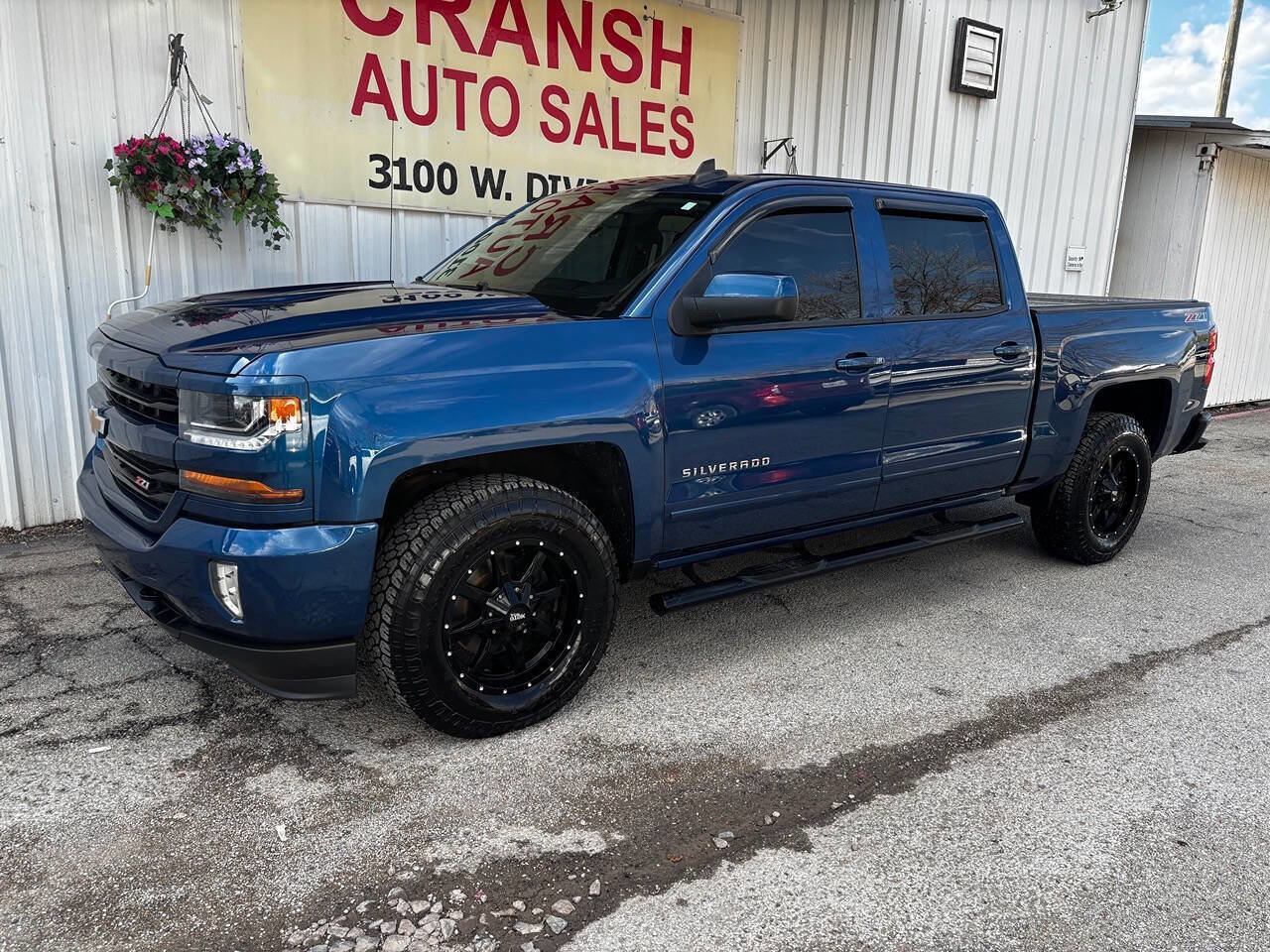 Used 2017 Chevrolet Silverado 1500 LT w/ All Star Edition image 7