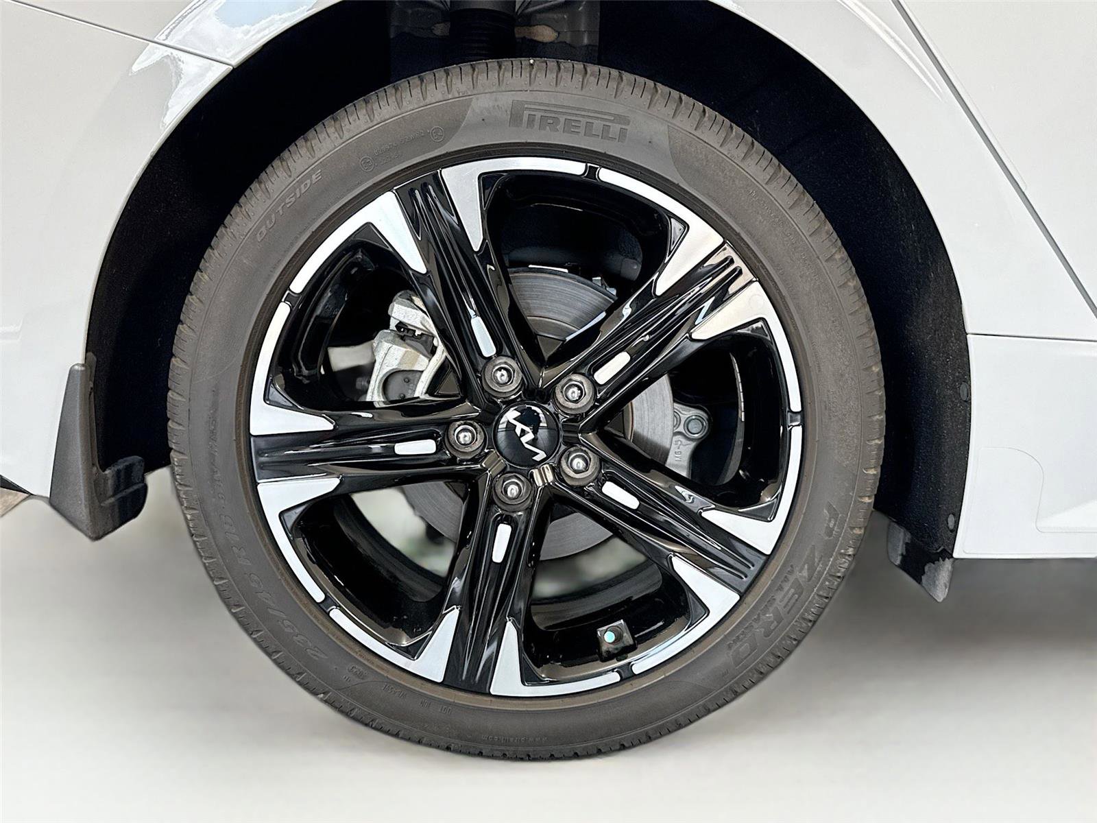 Used 2024 Kia K5 GT-Line FWD image 39