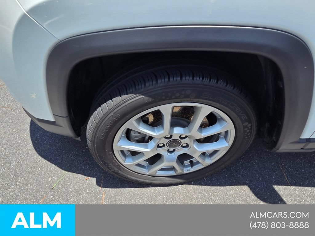 Used 2025 Jeep Compass Limited AWD/4WD image 22