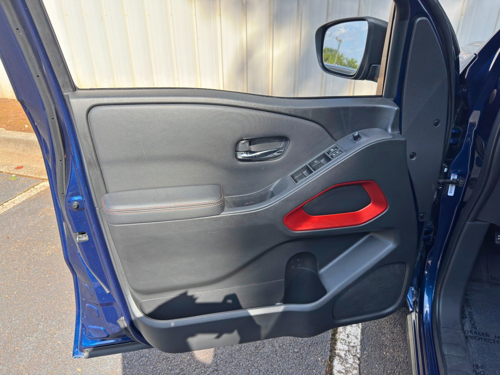 Used 2022 Nissan Frontier Pro-X RWD image 37
