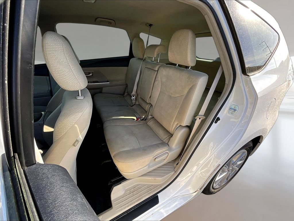 Used 2013 Toyota Prius V Three FWD image 22