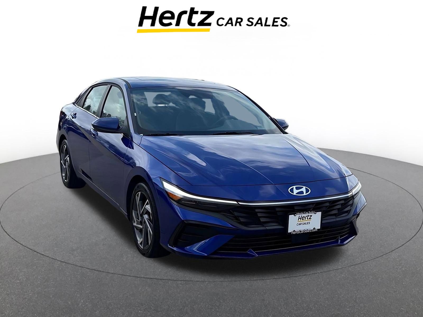 Used 2025 Hyundai Elantra SEL image 1