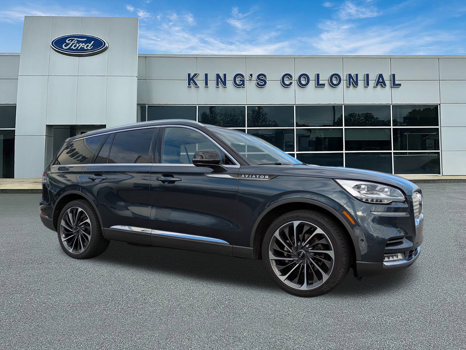 Used 2022 Lincoln Aviator Reserve w/ Equipment Group 201A image 1