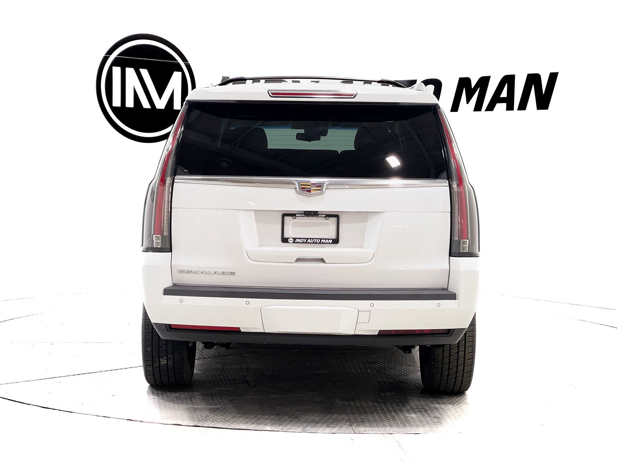 Used 2019 Cadillac Escalade Luxury image 5