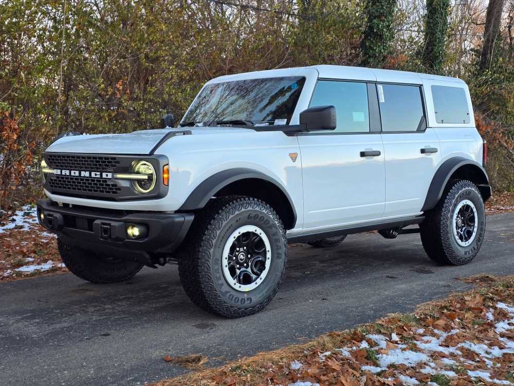New 2025 Ford Bronco Badlands w/ Sasquatch Package image 6