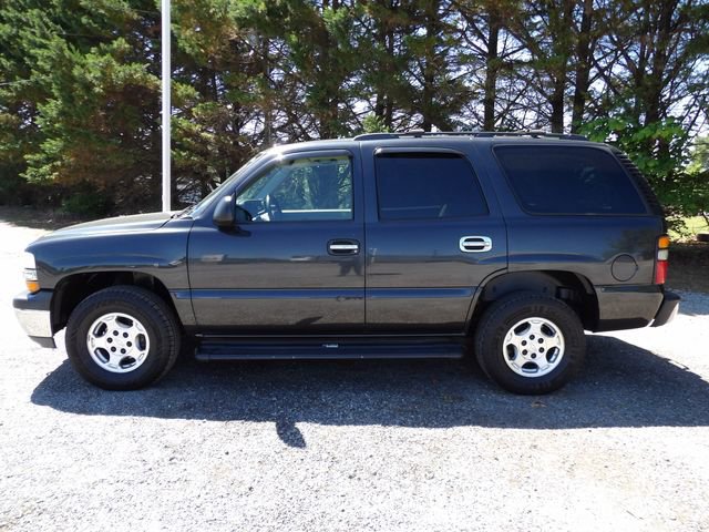 Used 2006 Chevrolet Tahoe LS w/ Smart Select Package AWD/4WD image 2