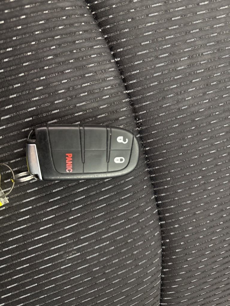 Used 2019 Dodge Journey SE w/ Connectivity Group image 29