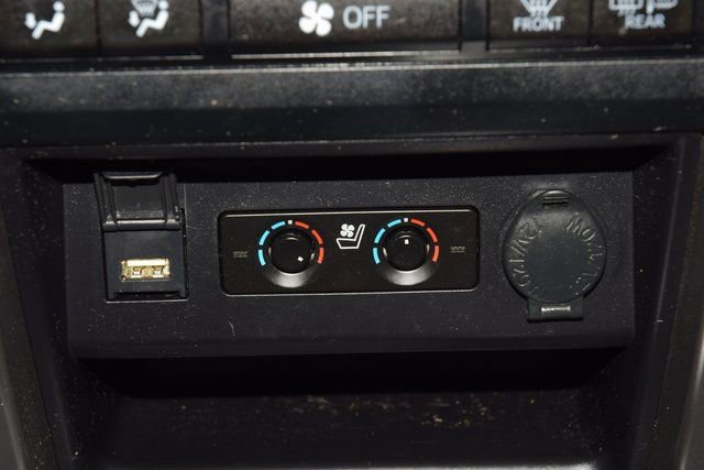 Used 2023 Toyota 4Runner Limited image 28