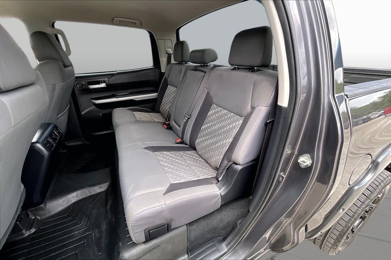 Used 2019 Toyota Tundra SR5 w/ SR5 Upgrade Package RWD image 20