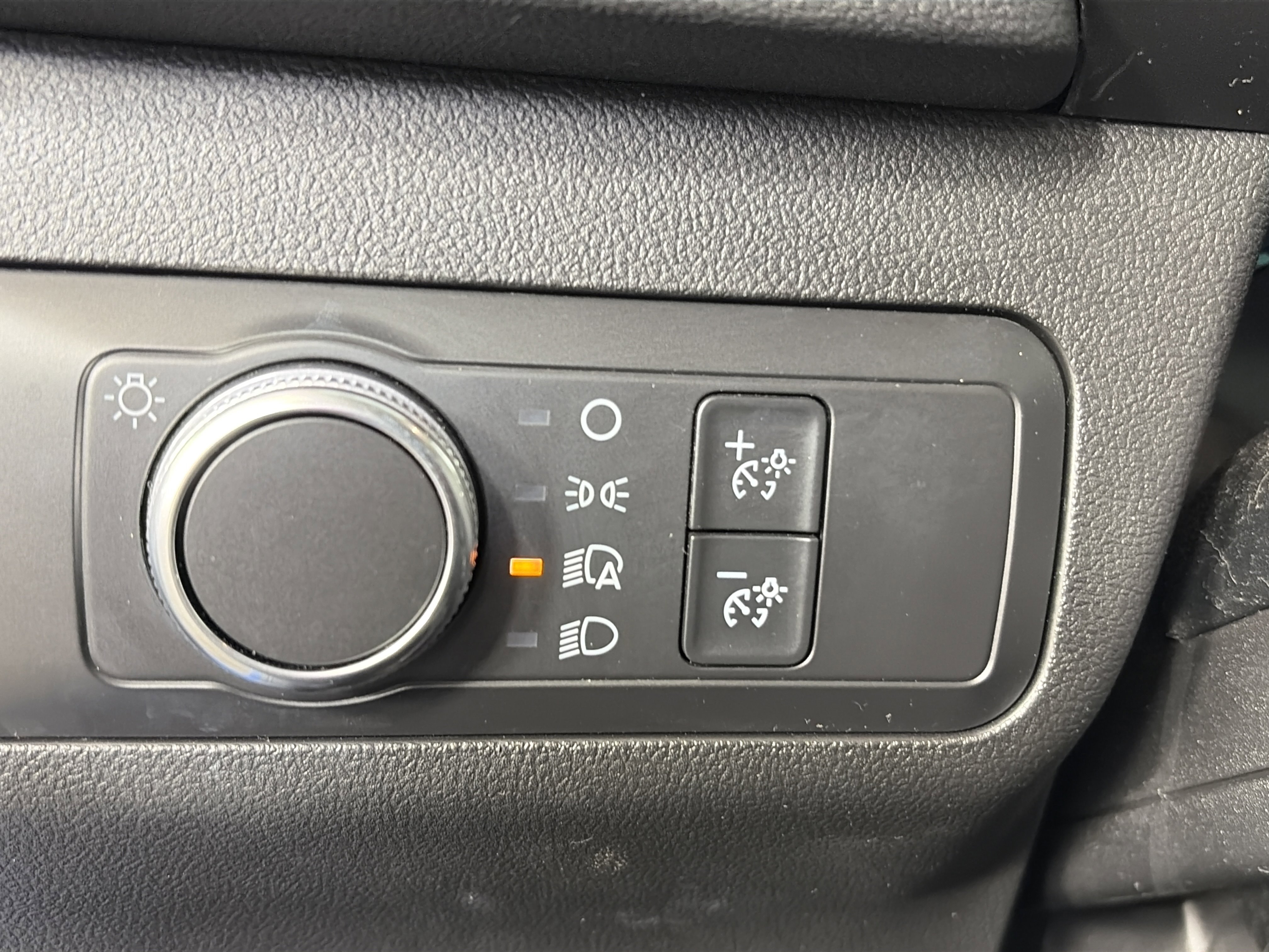 Used 2020 Ford Escape SE AWD/4WD image 31
