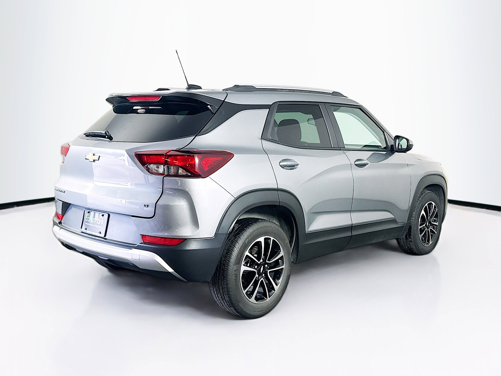 Used 2025 Chevrolet TrailBlazer LT image 9