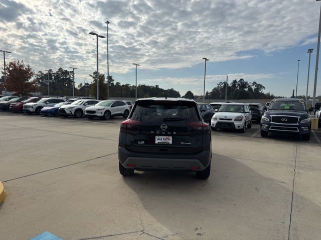 Certified 2023 Nissan Rogue SV image 62