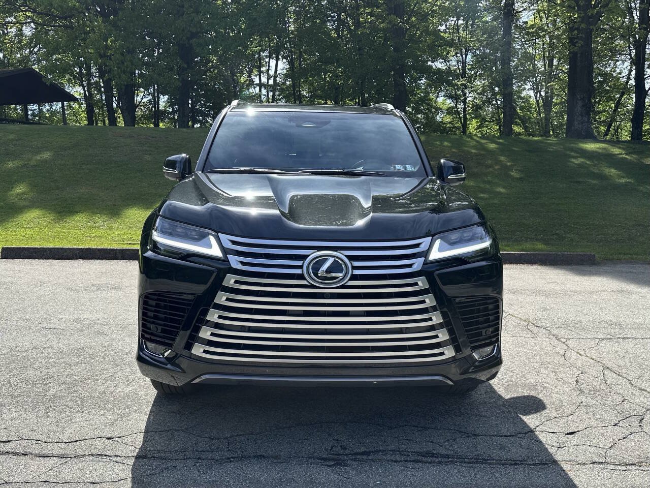 Used 2026 Lexus LX 700h Luxury AWD/4WD image 7