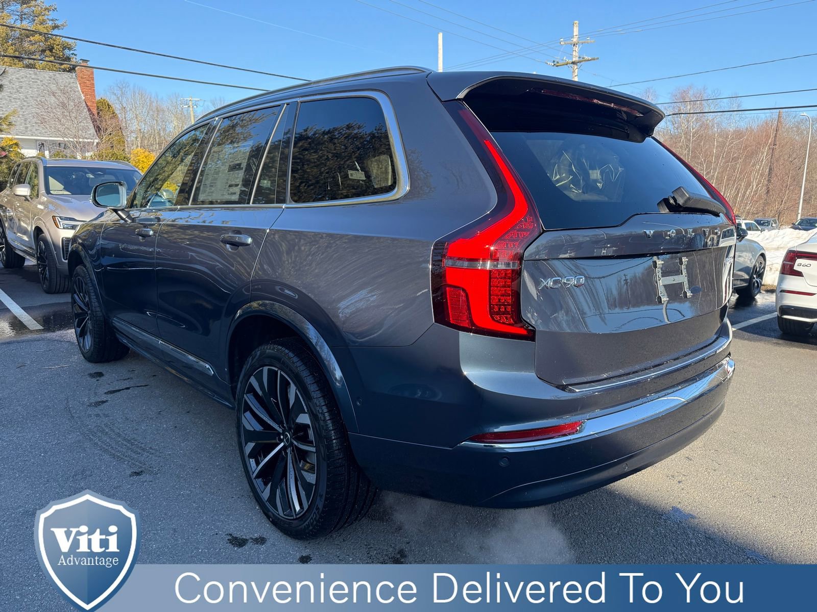 New 2026 Volvo XC90 B5 Plus w/ Protection Package Premier image 6
