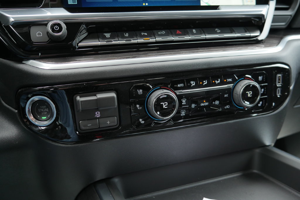New 2026 Chevrolet Silverado 2500 LTZ w/ LTZ Premium Package AWD/4WD image 22