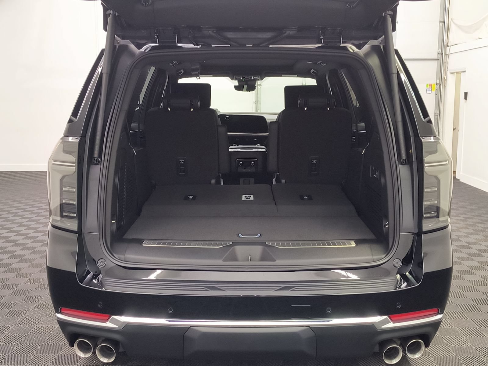 New 2026 Chevrolet Tahoe Premier AWD/4WD image 19