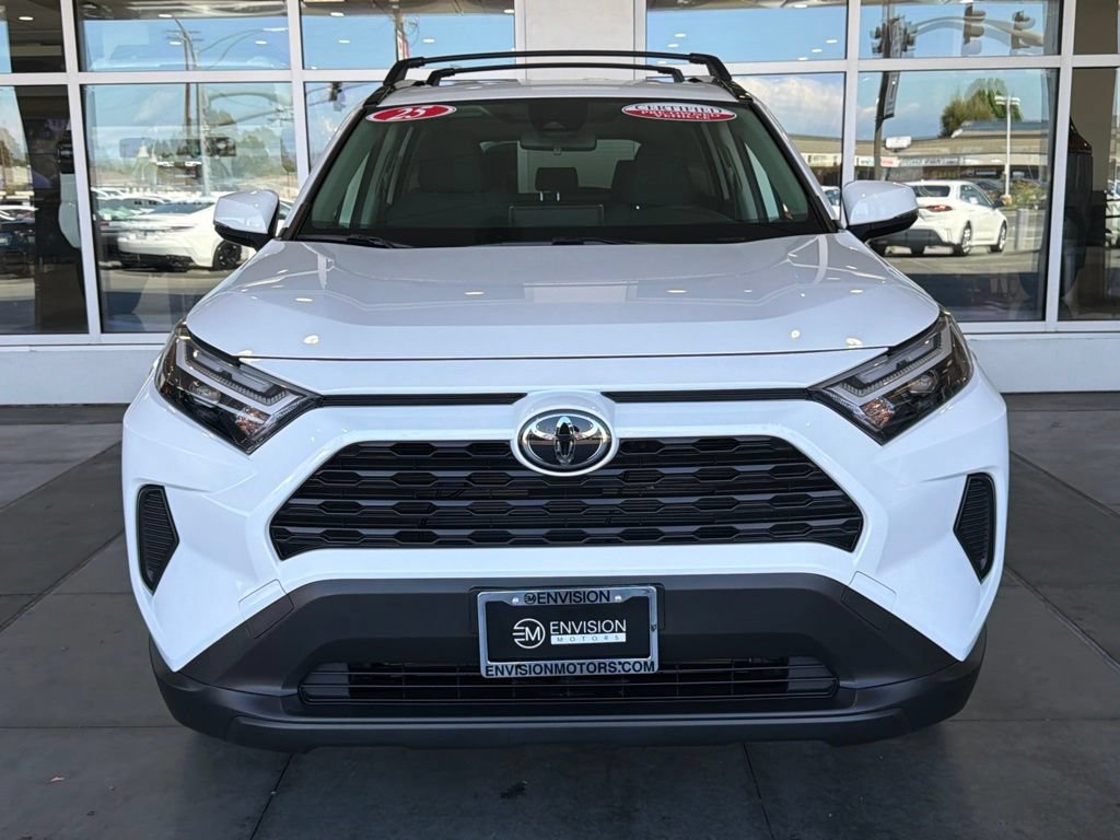 Certified 2025 Toyota RAV4 LE AWD/4WD image 5