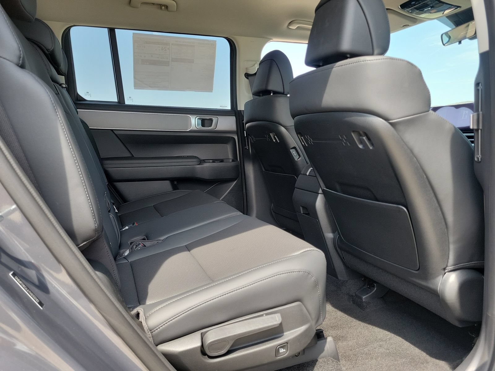 New 2026 Hyundai Santa Fe SEL FWD image 18