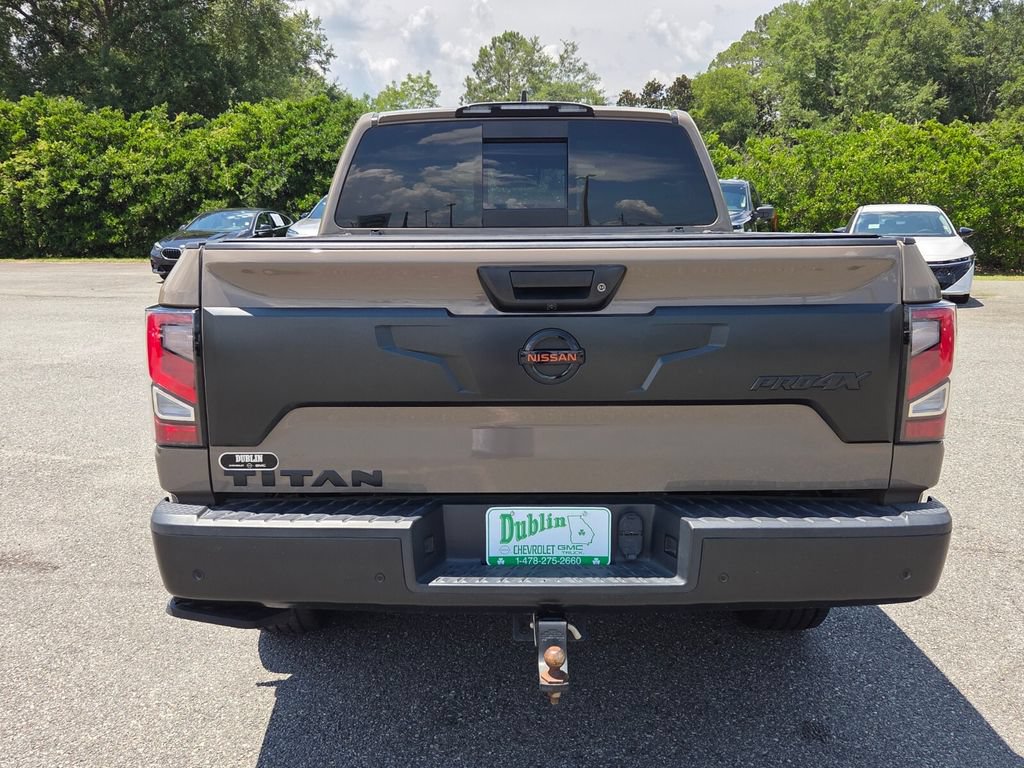 Certified 2022 Nissan Titan PRO-4X w/ Pro-4x Convenience Package AWD/4WD image 9