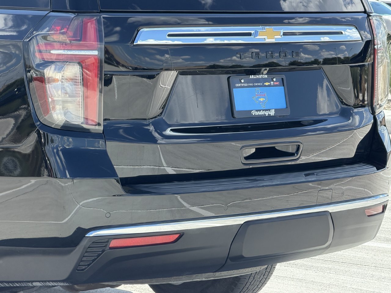 Certified 2024 Chevrolet Tahoe LS w/ Driver Alert Package RWD image 7