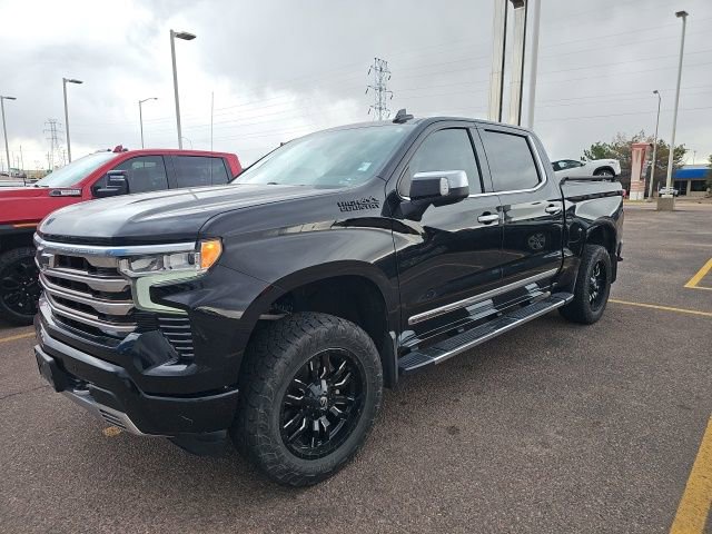 Used 2022 Chevrolet Silverado 1500 High Country w/ High Country Premium Package image 10