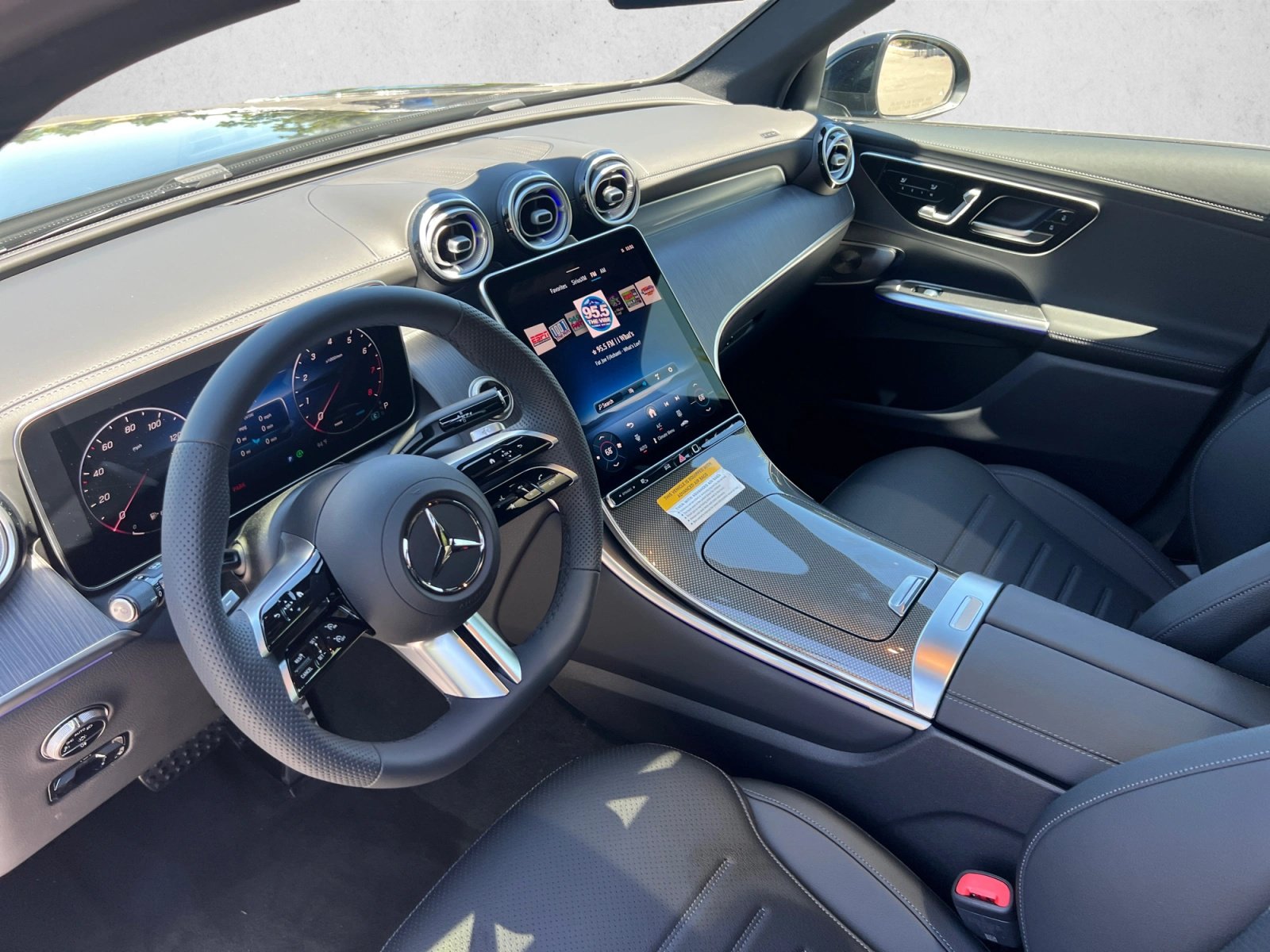 New 2026 Mercedes-Benz GLC 300 4MATIC image 11