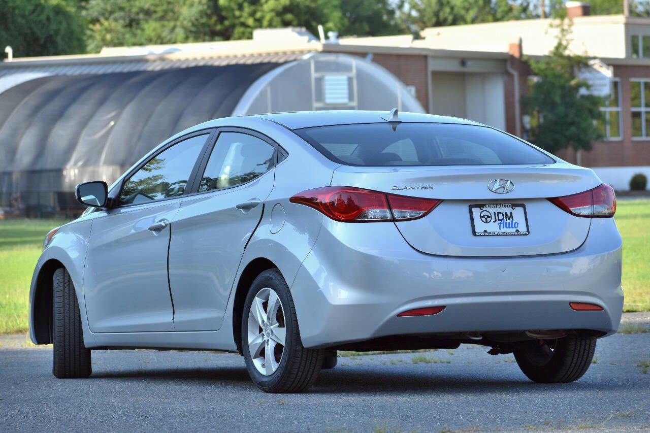 Used 2012 Hyundai Elantra GLS w/ Preferred Pkg 3 image 7