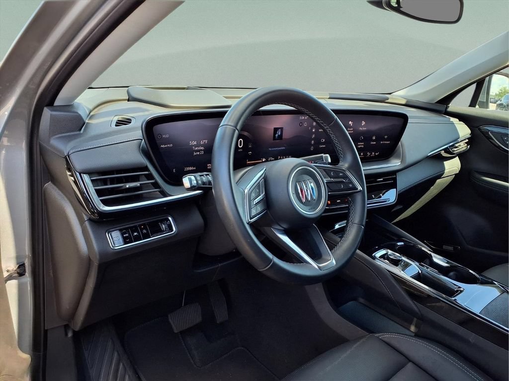 Certified 2025 Buick Envision Preferred AWD/4WD image 10