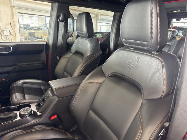 Used 2024 Ford Bronco Badlands image 22