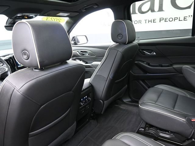 Used 2023 Chevrolet Traverse Premier w/ LPO, Cargo Package image 25