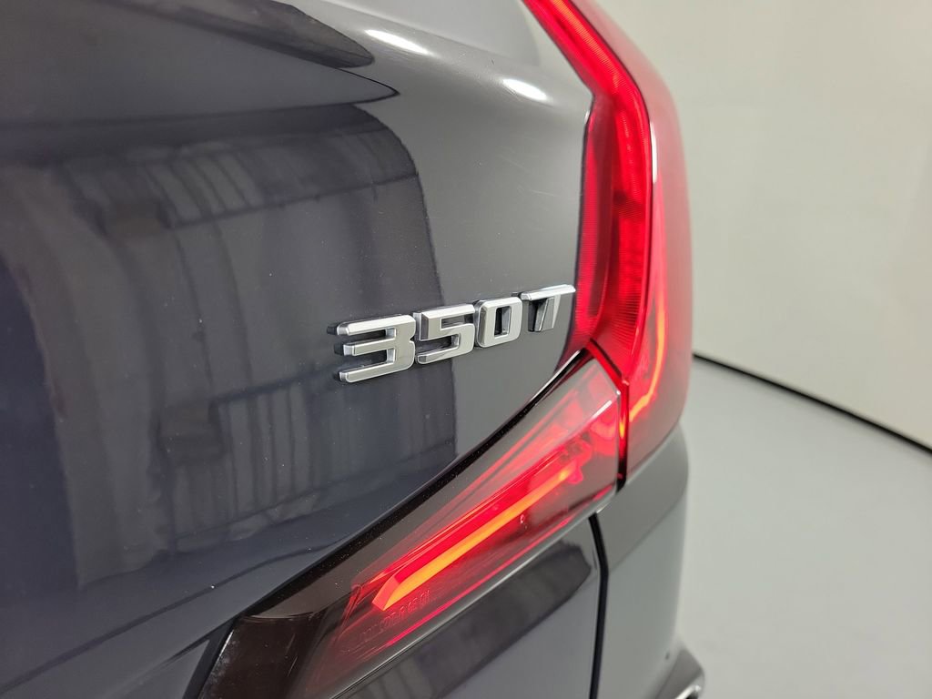 Certified 2025 Cadillac XT4 Premium Luxury image 5