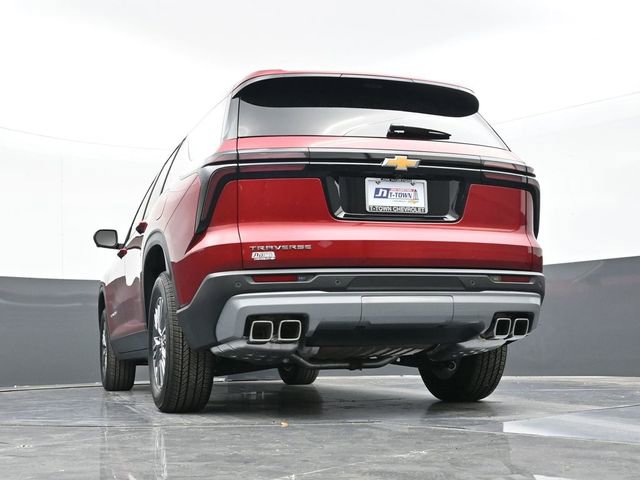 New 2026 Chevrolet Traverse LT w/ Driver Confidence Package FWD image 44