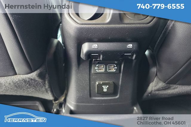 Used 2022 Jeep Wrangler Unlimited Sahara AWD/4WD image 24