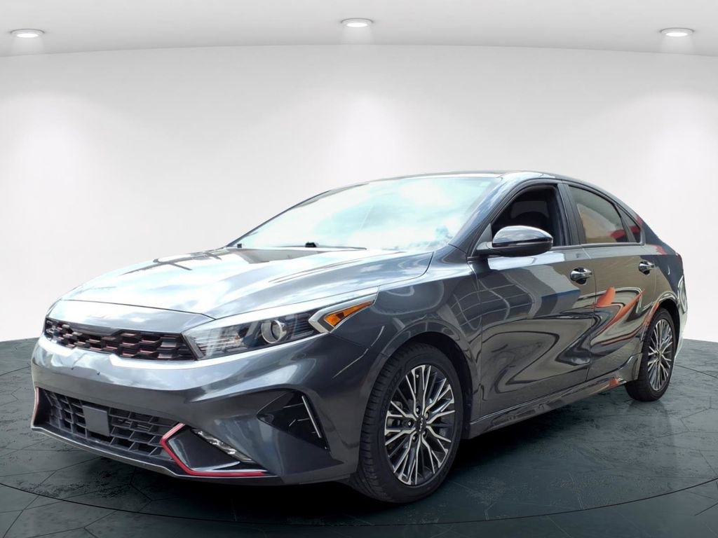 Used 2022 Kia Forte GT-Line w/ GT-Line Technology Package image 3