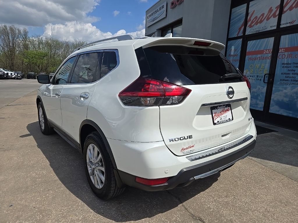 Used 2020 Nissan Rogue SV AWD/4WD image 7